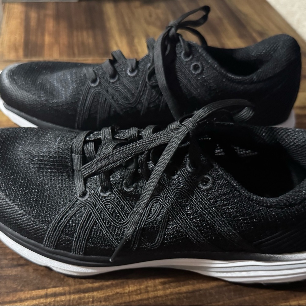 MBT black tennis. Only worn once!